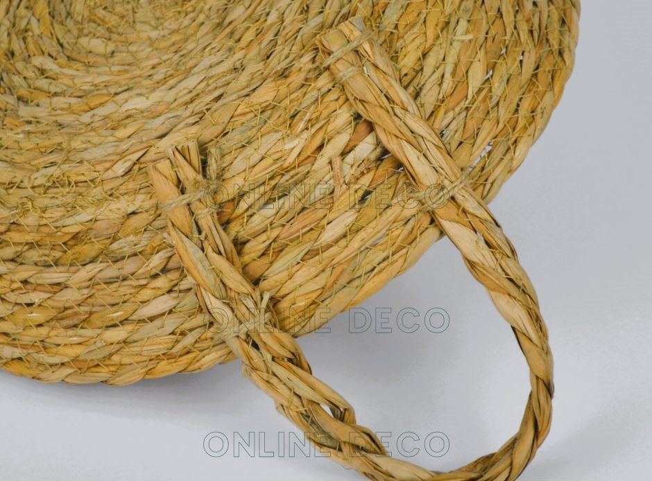Paniers de rangement en jonc de mer tissé  سلال التخزين مصنوعة من الأعشاب البحرية